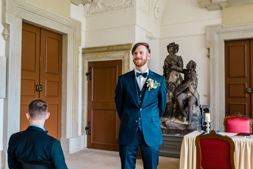 Braeutigam standesamtliche Trauung Grosser Garten Dresden