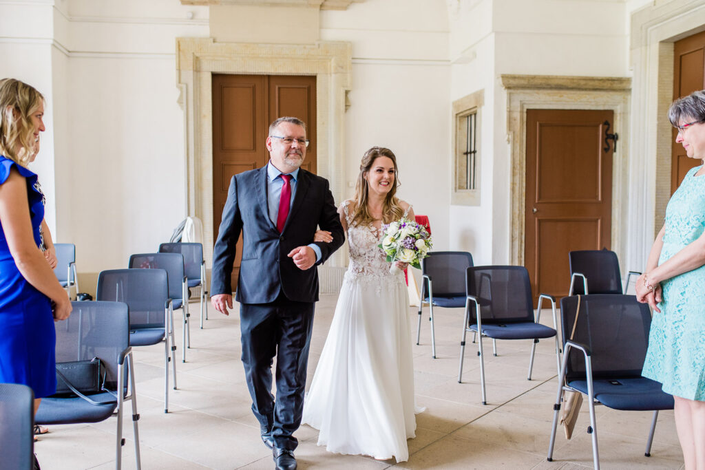 Brautpaar standesamtliche Trauung Grosser Garten Dresden