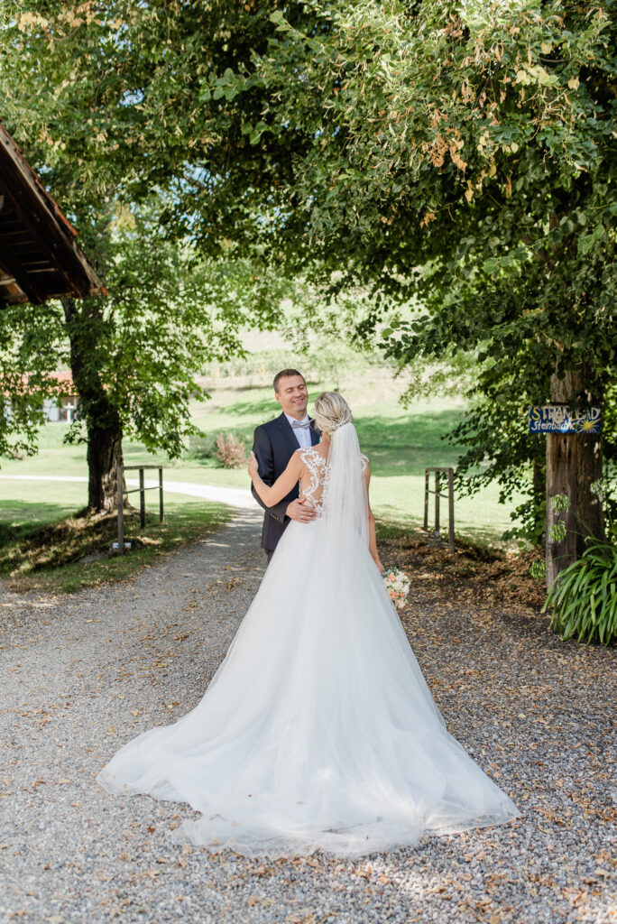 first look brautpaarshooting hochzeit in dresden