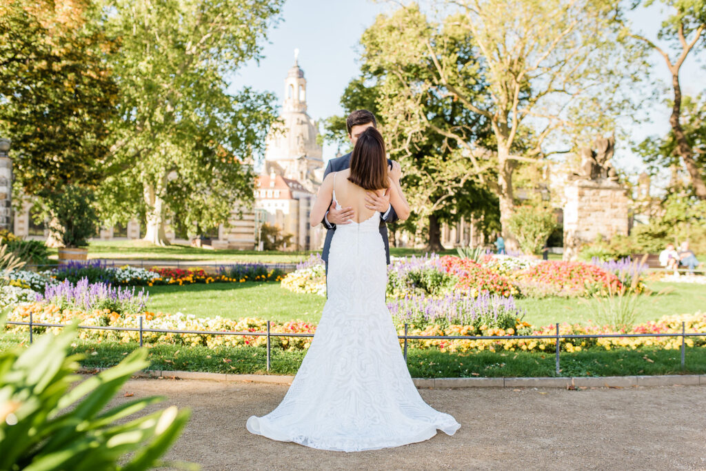 Brautpaarshooting in Dresden Frauenkirche Fotoshooting